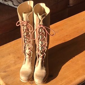 Sorel cate the great wedge tall